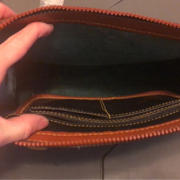 Vintage Dooney & Bourke Leather Handbag - Picture 4 of 4